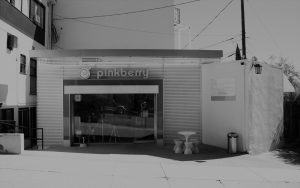 Pinkberry store front